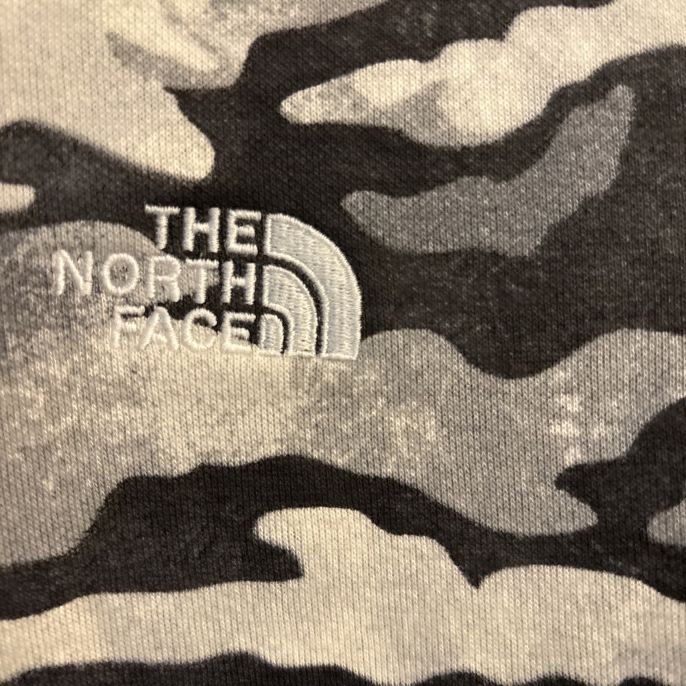 North Face Fleece Hoodie, Youth, Camouflage Print - Picture 3 of 12